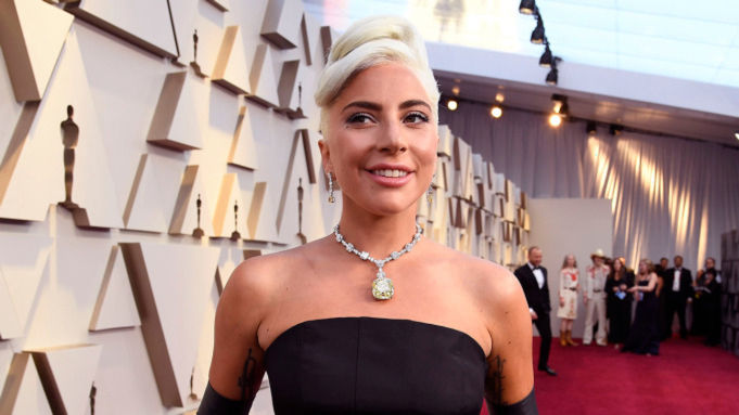 Lady Gaga in the Tiffany Diamond on the red carpet at the 2019 Oscar Awards.