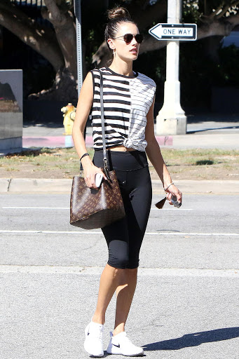 Alessandra Ambrosio wears a NéoNoé bag while running errands. Courtesy Star Style.