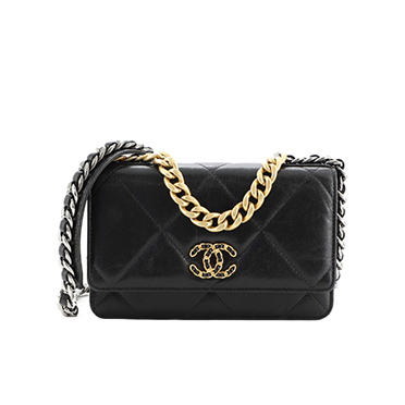 Chanel 19 Flap Bag Review - Lauren Kay Sims