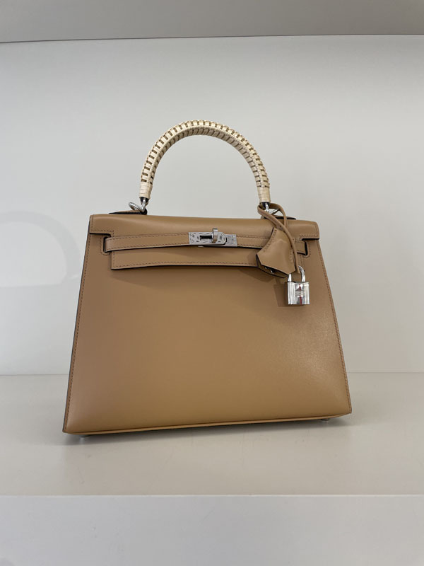 Hermes Kelly