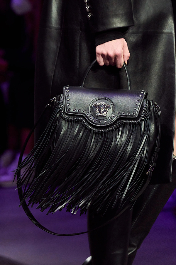 Louis Vuitton Bags and Shoes for Summer 2023 - RUNWAY MAGAZINE ® Official