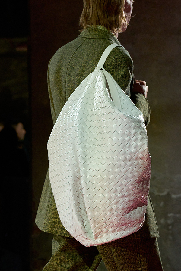 White Bottega Veneta Intrecciato Oversized Bag