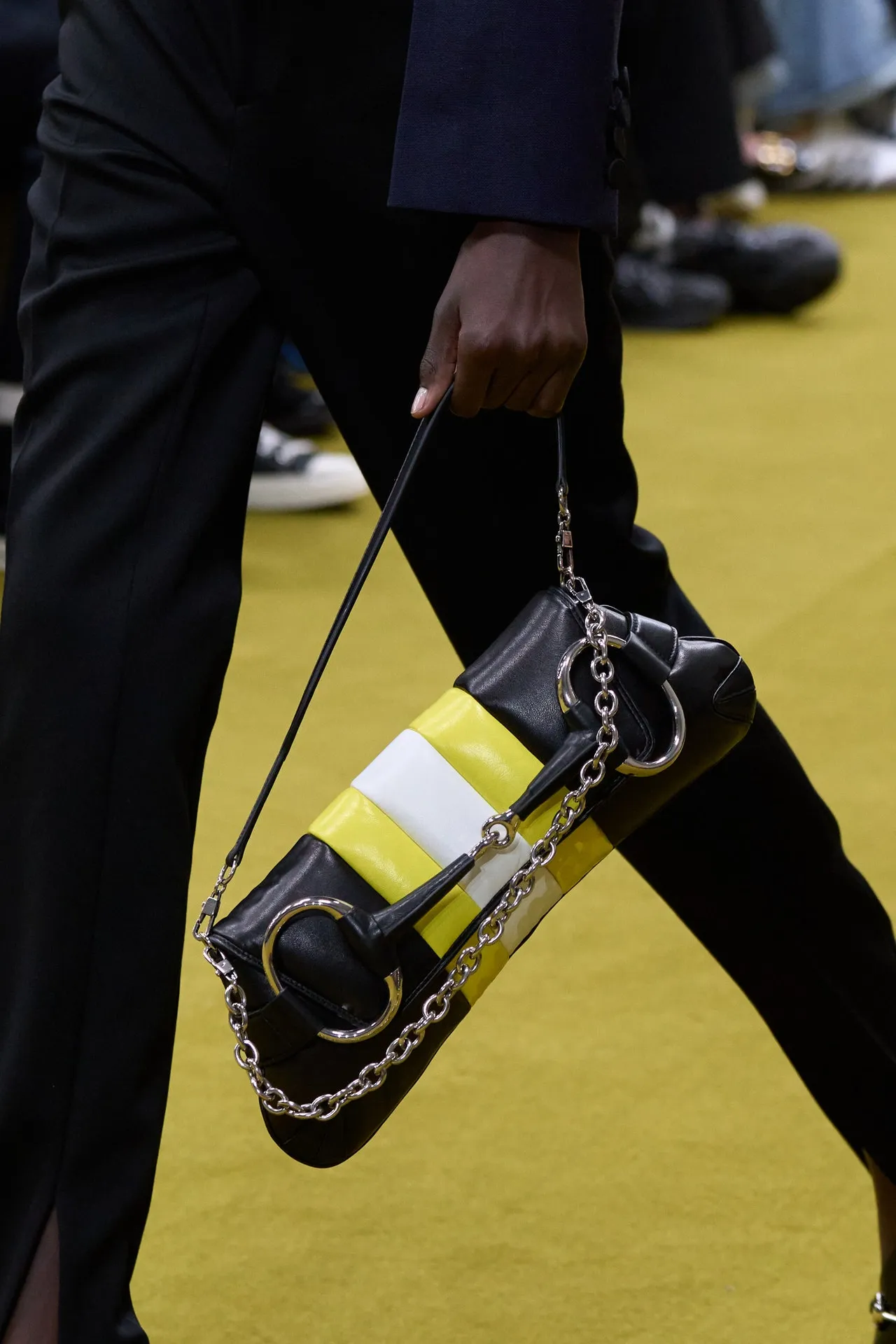 Gucci Horsebit Chain Clutch | The Vault