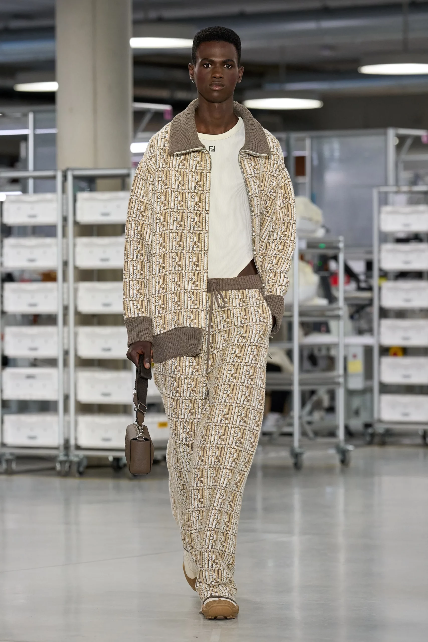 Fendi Spring Men's 2024 Fashion Show