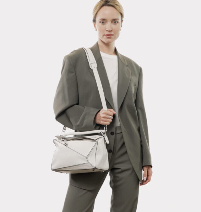 Size Guide: Loewe Puzzle