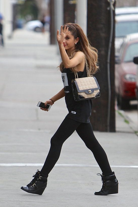 ariana grande louis vuitton bag