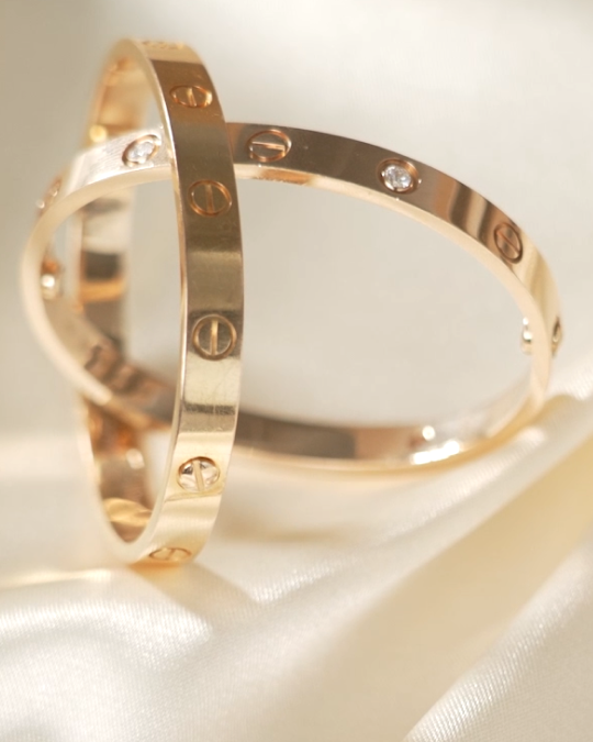 Louis Vuitton without Stone Rose Gold Fine Bracelets for sale