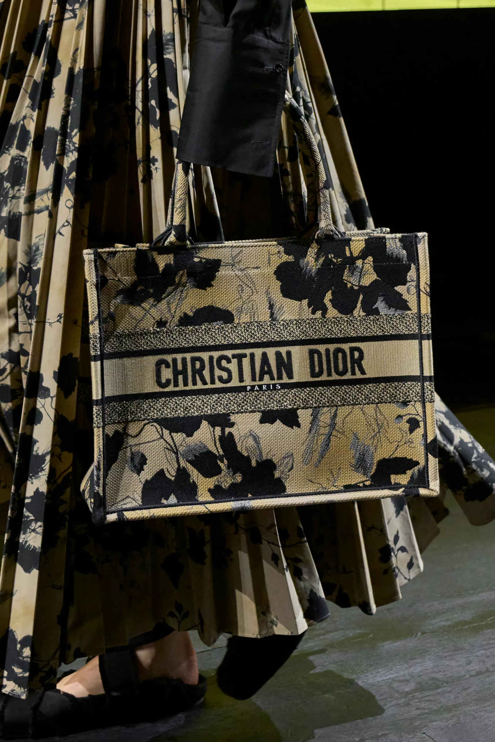 dior on the go