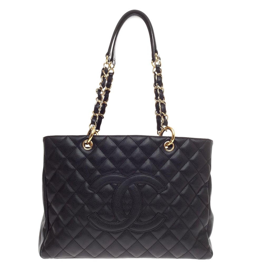 Chanel Petite Shopping Tote Review 