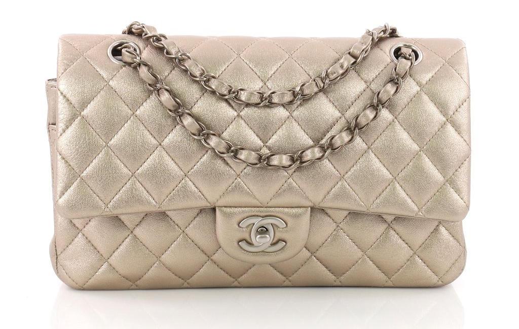 How to store your Chanel handbags and prevent chain damage 